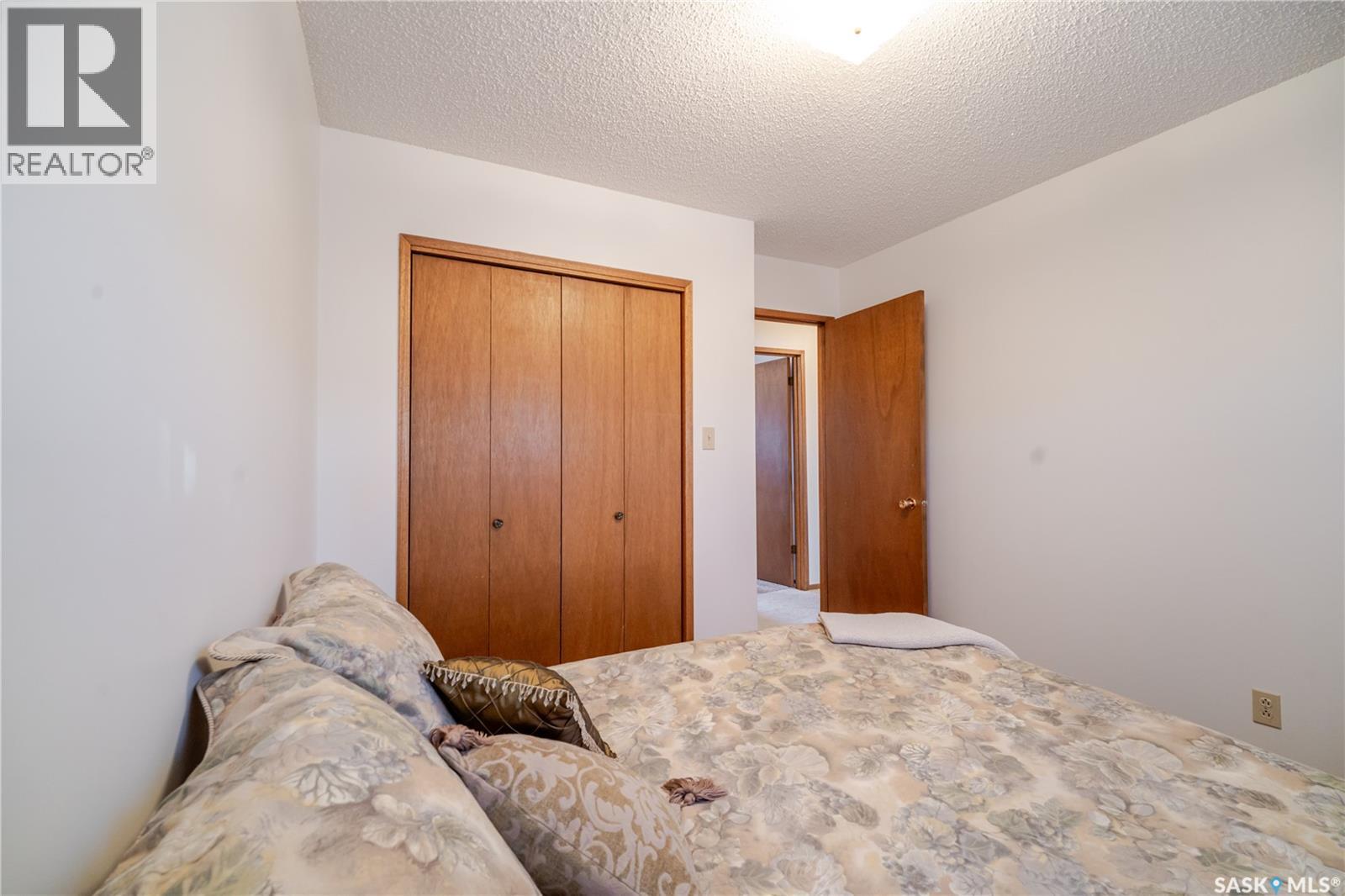 30 Avens Road, Moose Jaw, Saskatchewan  S6J 1B6 - Photo 20 - SK029250