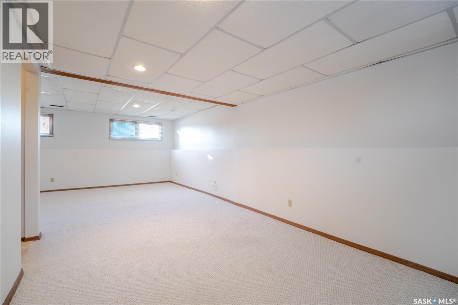 30 Avens Road, Moose Jaw, Saskatchewan  S6J 1B6 - Photo 25 - SK029250