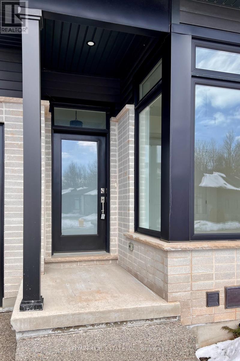 28 - 9150 Willoughby Drive, Niagara Falls, Ontario  L2G 0Z5 - Photo 3 - X12826140