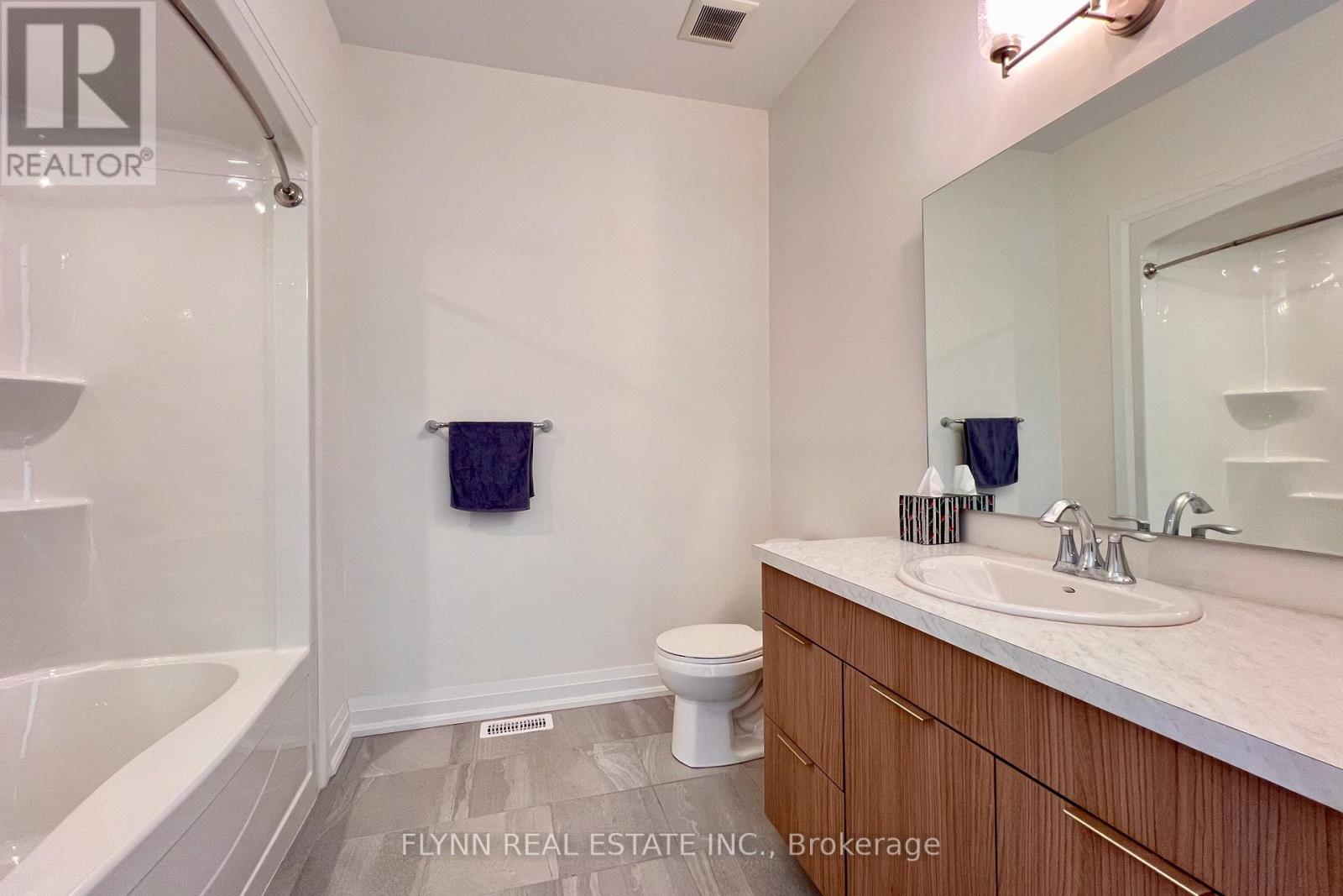 28 - 9150 Willoughby Drive, Niagara Falls, Ontario  L2G 0Z5 - Photo 9 - X12826140