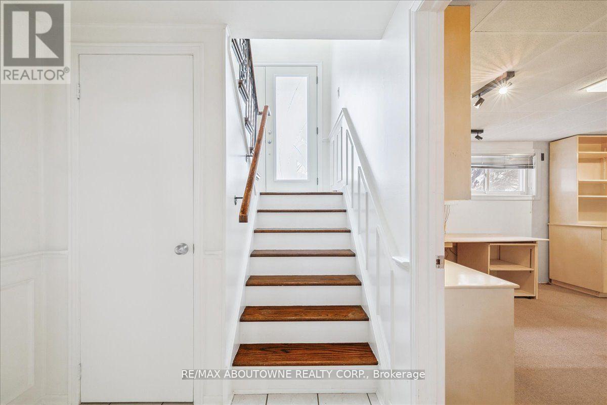 25 Bannisdale Way, Hamilton, Ontario  L0R 1H2 - Photo 29 - X12826146