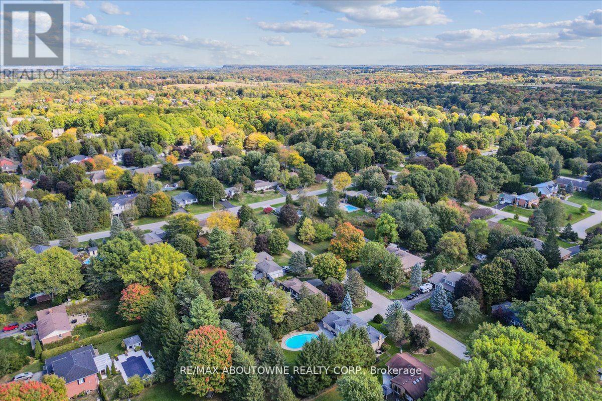 25 Bannisdale Way, Hamilton, Ontario  L0R 1H2 - Photo 49 - X12826146