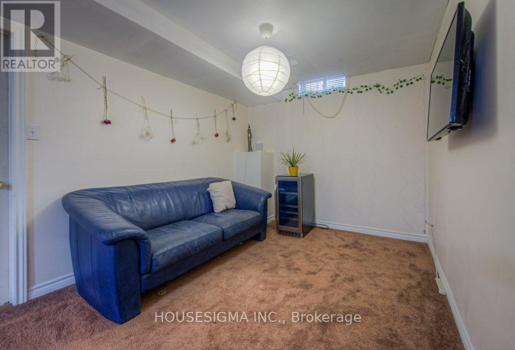 20 Hunt Street, North Dumfries, Ontario  N0B 1E0 - Photo 35 - X12826152