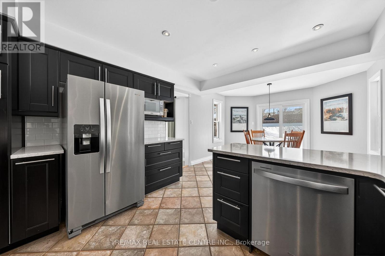 79 Handorf Drive, Cambridge, Ontario  N3C 3Y3 - Photo 14 - X12826272