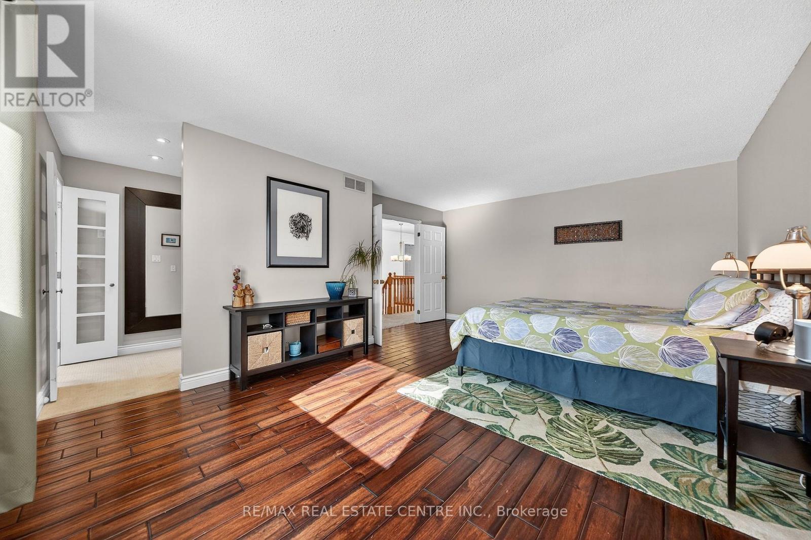 79 Handorf Drive, Cambridge, Ontario  N3C 3Y3 - Photo 23 - X12826272