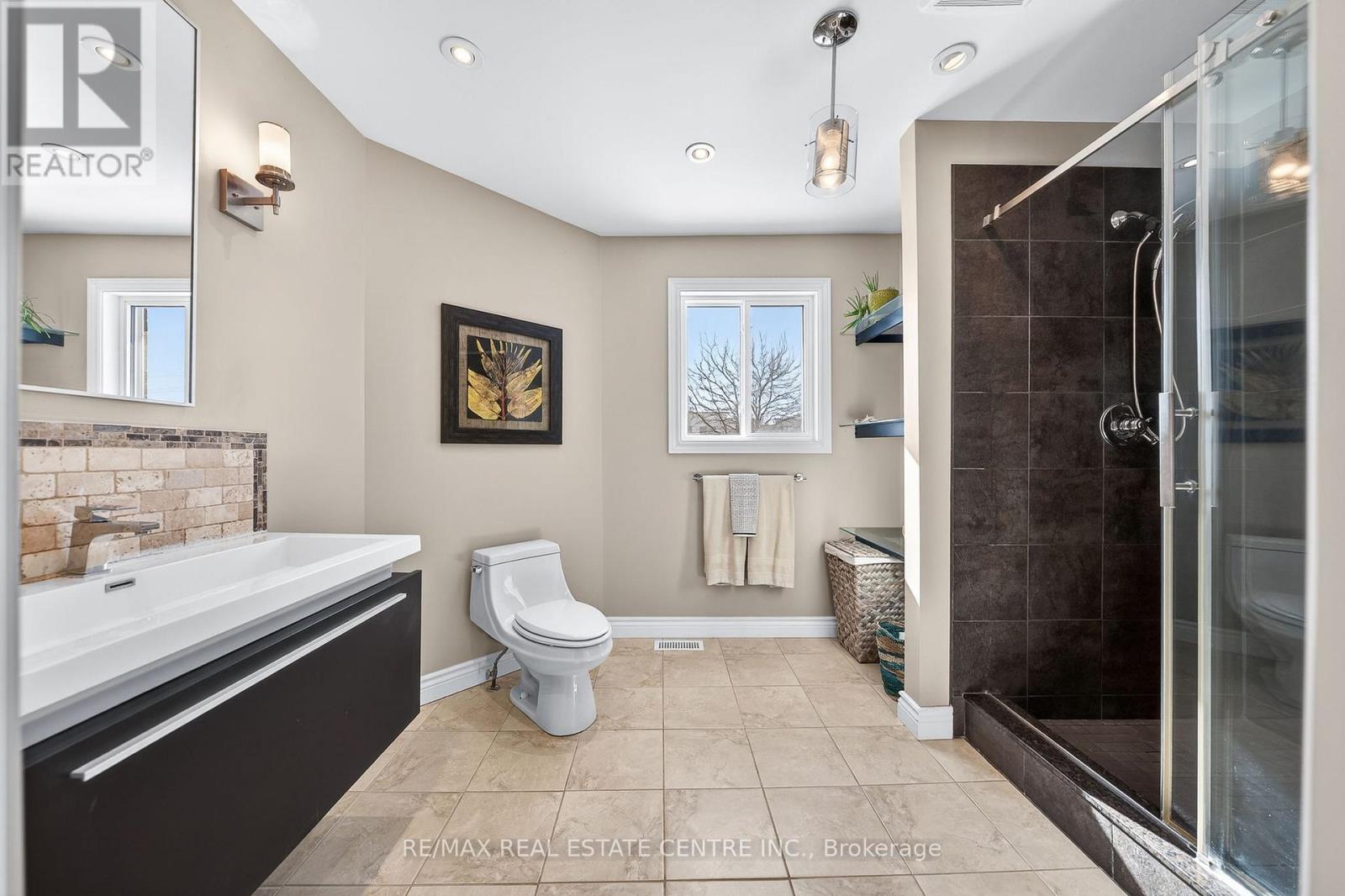 79 Handorf Drive, Cambridge, Ontario  N3C 3Y3 - Photo 26 - X12826272