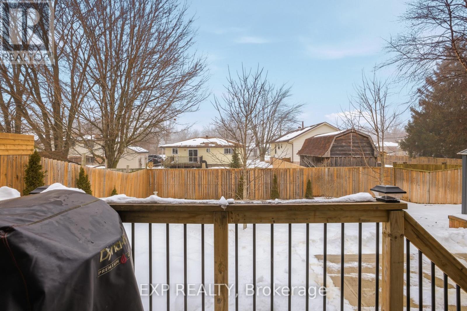 15 Irving Drive, Norwich, Ontario  N0J 1P0 - Photo 27 - X12826324