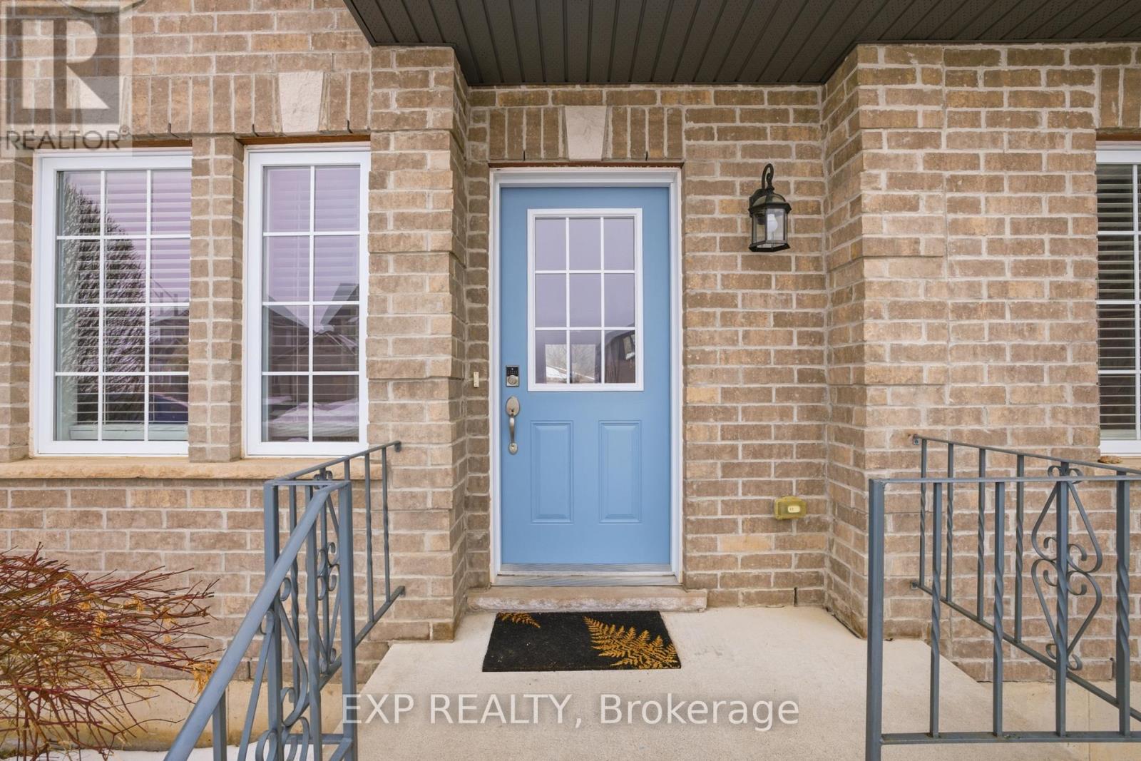 15 Irving Drive, Norwich, Ontario  N0J 1P0 - Photo 5 - X12826324