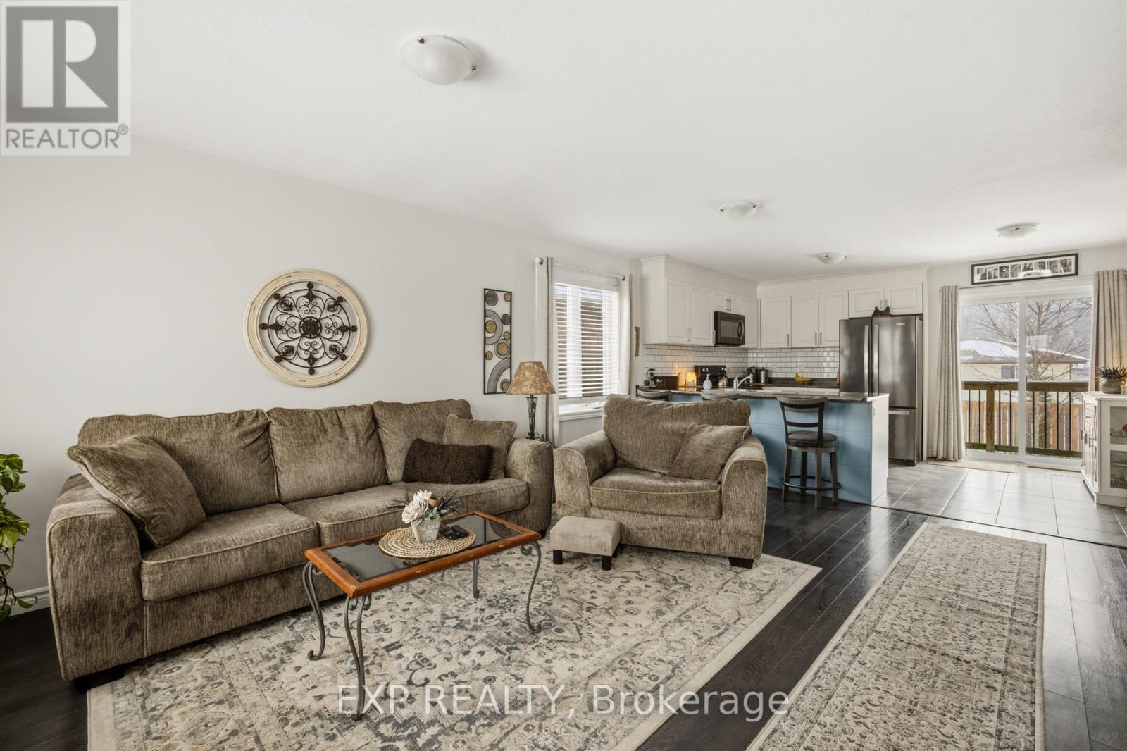 15 Irving Drive, Norwich, Ontario  N0J 1P0 - Photo 8 - X12826324