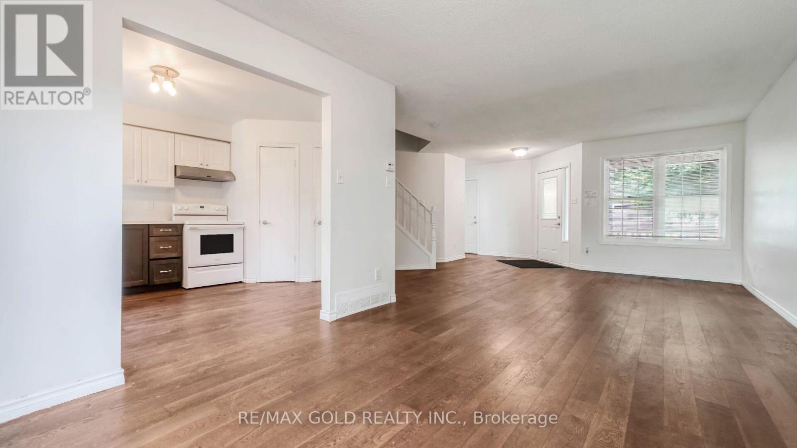 222 Fleming Drive, London East, Ontario  N5V 4Y9 - Photo 10 - X12824976