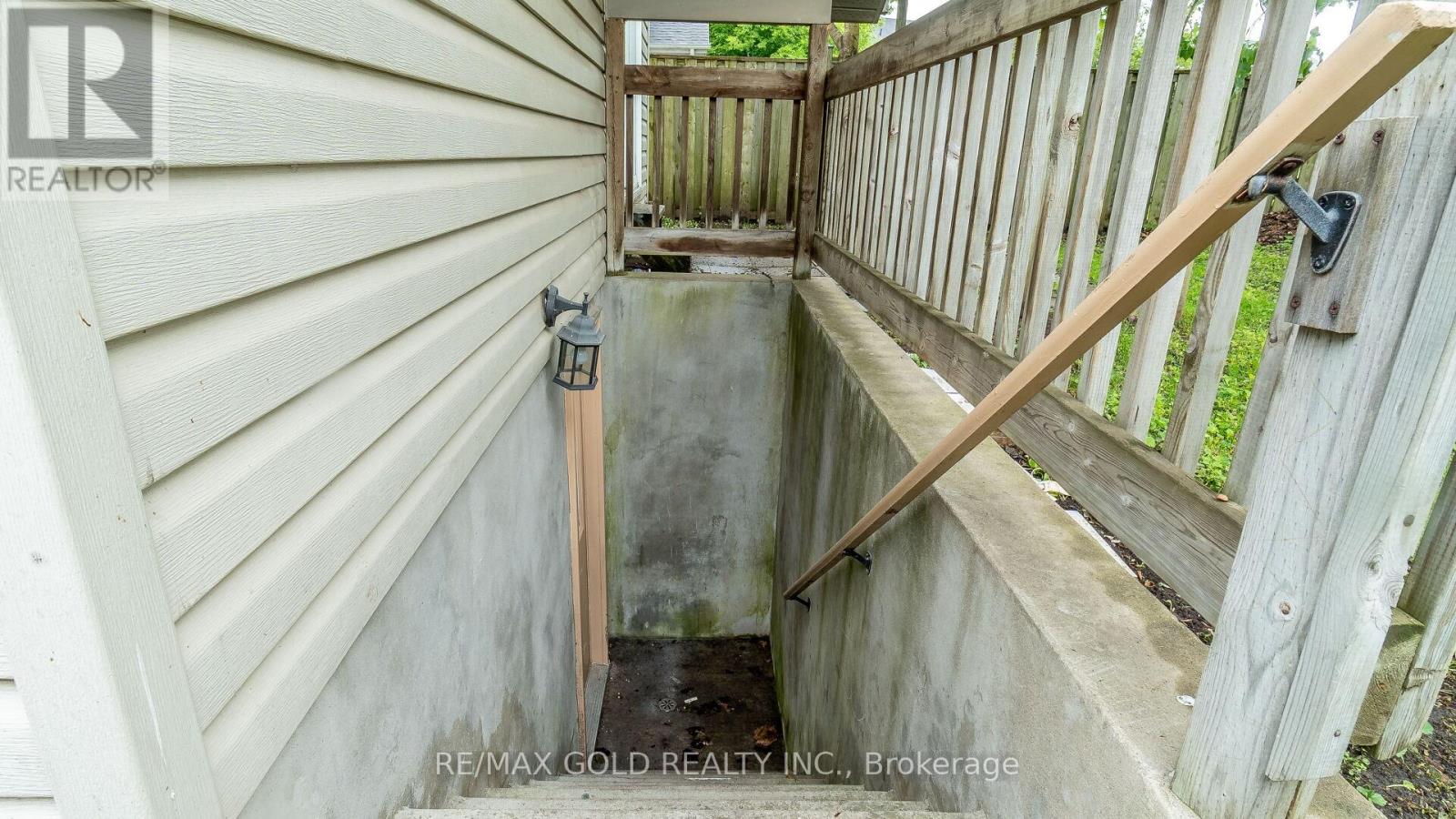 222 Fleming Drive, London East, Ontario  N5V 4Y9 - Photo 25 - X12824976