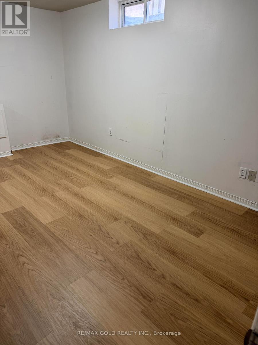 222 Fleming Drive, London East, Ontario  N5V 4Y9 - Photo 24 - X12824976