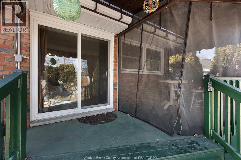 244 Isabelle Place, Windsor, Ontario  N8S 3A6 - Photo 11 - 26004143