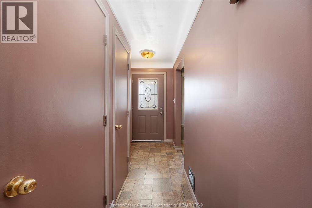 244 Isabelle Place, Windsor, Ontario  N8S 3A6 - Photo 34 - 26004143