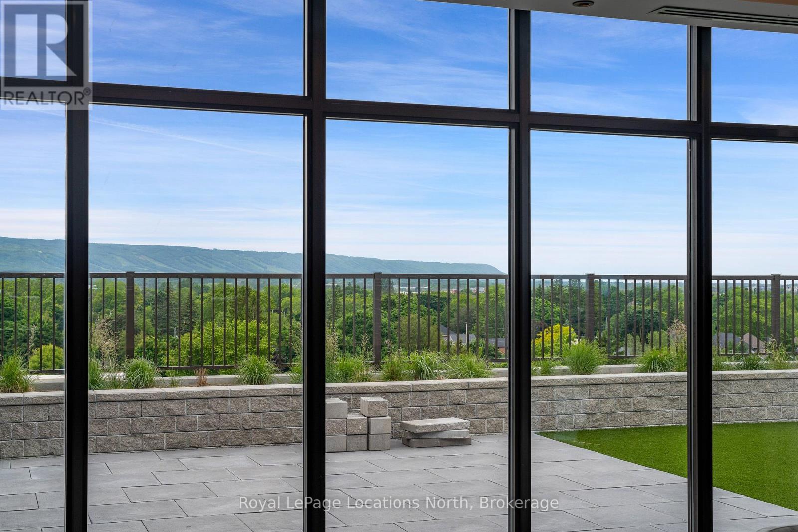 326 - 1 Hume Street, Collingwood, Ontario L9Y 0X3 - Photo 30 - S12826454