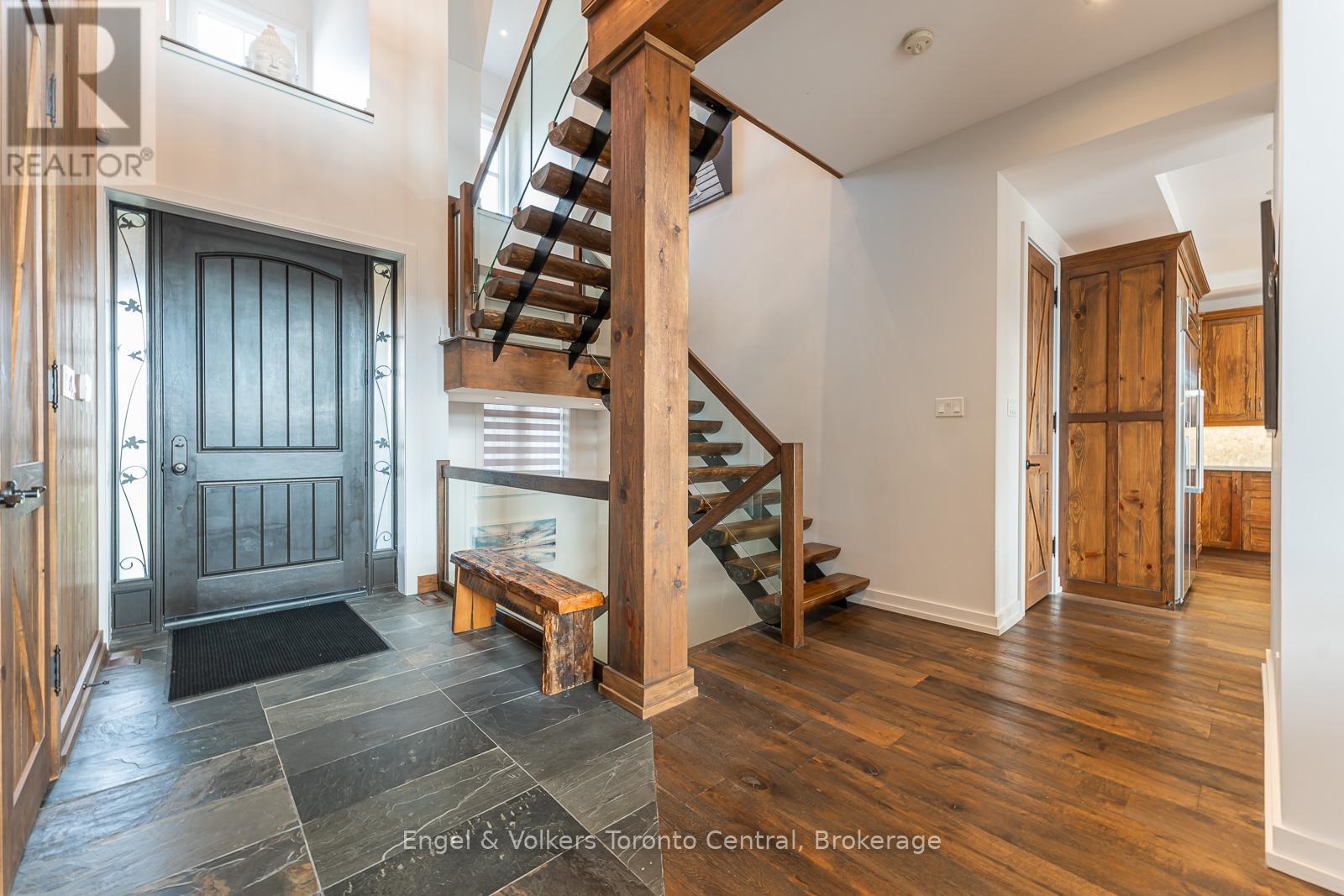 280 Sunset Boulevard, Blue Mountains, Ontario N0H 2P0 - Photo 4 - X12826528