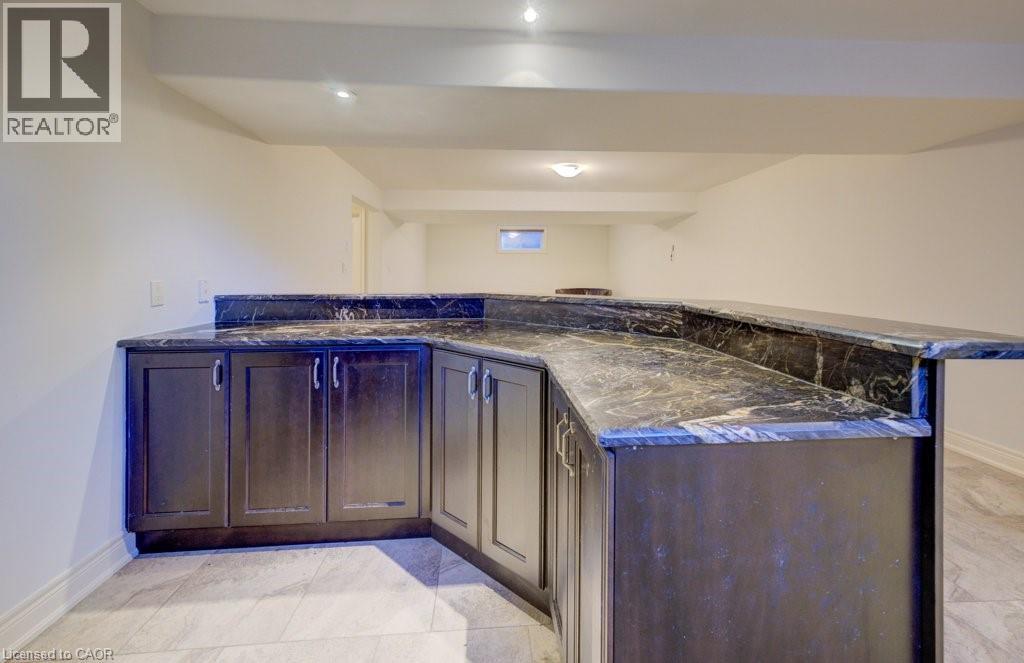 6379 Christopher Crescent, Niagara Falls, Ontario  L2H 0B3 - Photo 43 - 40803888