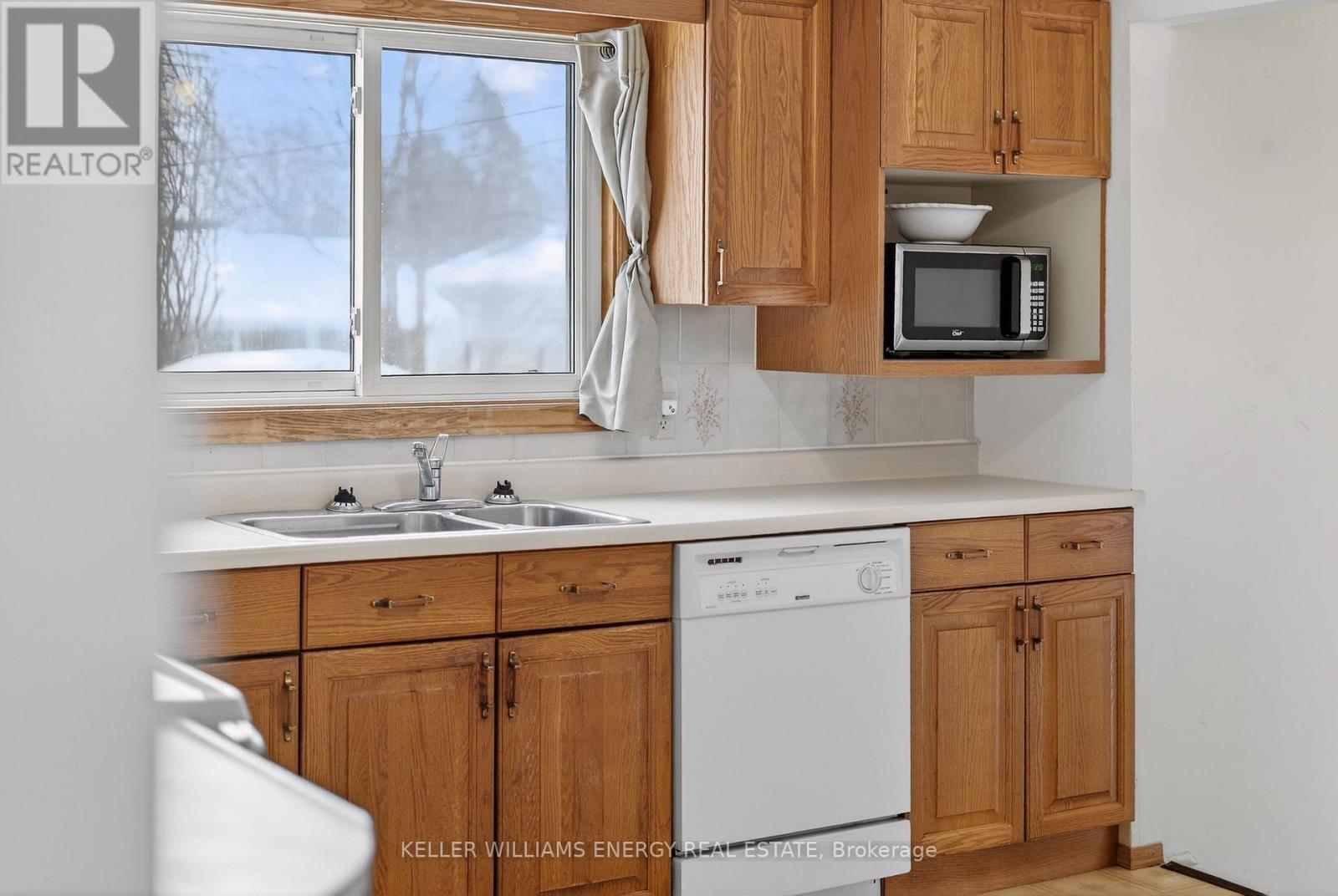 414 Knightsbridge Road, Kingston (City Southwest), Ontario  K7M 5S7 - Photo 22 - X12826430