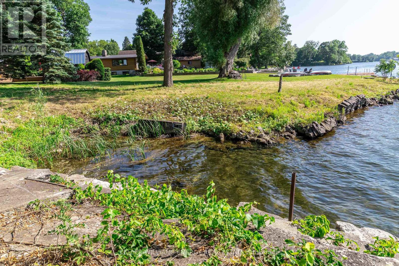 12570 Loyalist Parkway, Prince Edward County, Ontario  K0K 2T0 - Photo 13 - X12826452