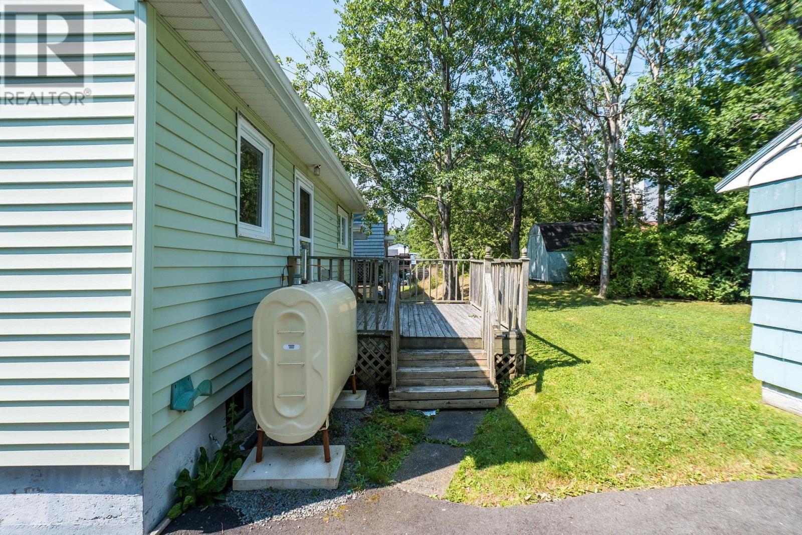 13 Convoy Avenue, Halifax, Nova Scotia  B3N 2P5 - Photo 5 - 202600513