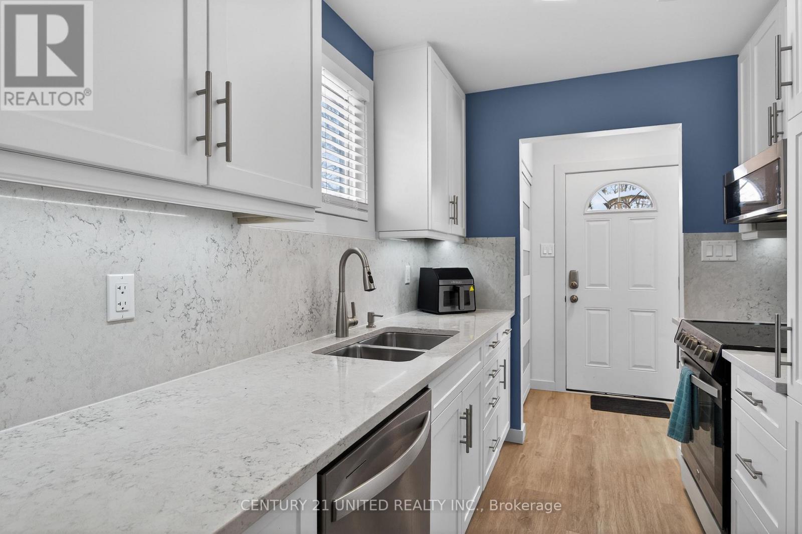 Lorem Ipsum Dolor S, Peterborough, Ontario  K9H  - Photo 8 - DEMO29406505