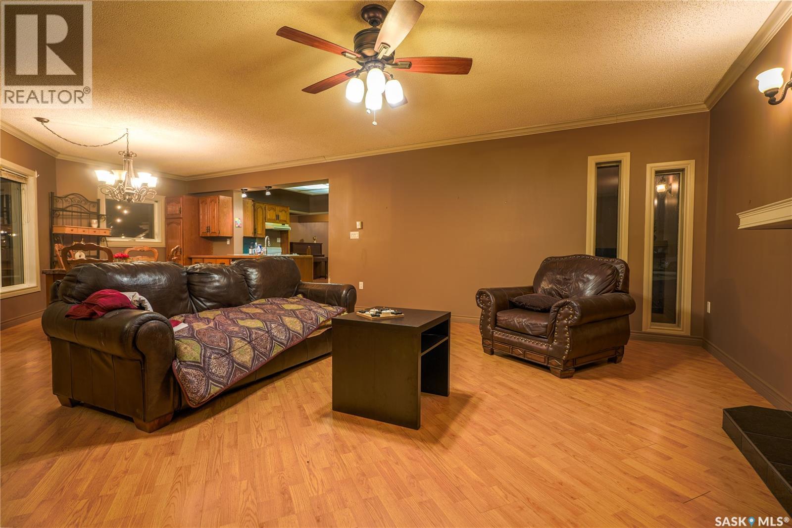 1126 Iroquois Street W, Moose Jaw, Saskatchewan  S6H 5B9 - Photo 28 - SK024808