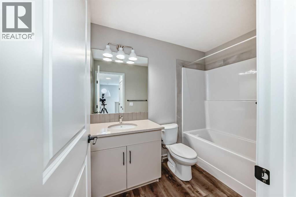 35 Bartlett Crescent Se, Calgary, Alberta  T3S 0P6 - Photo 31 - A2285687