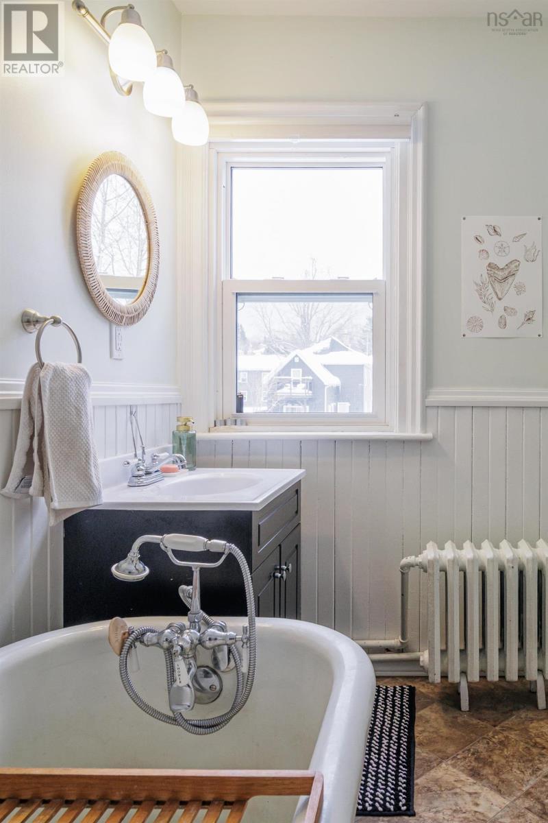 222 Brunswick Street, Truro, Nova Scotia  B2N 2J1 - Photo 37 - 202603488