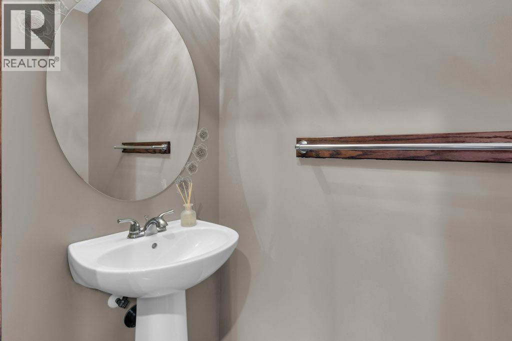 2235 Brightoncrest Green Se, Calgary, Alberta  T2Z 5A3 - Photo 12 - A2288284