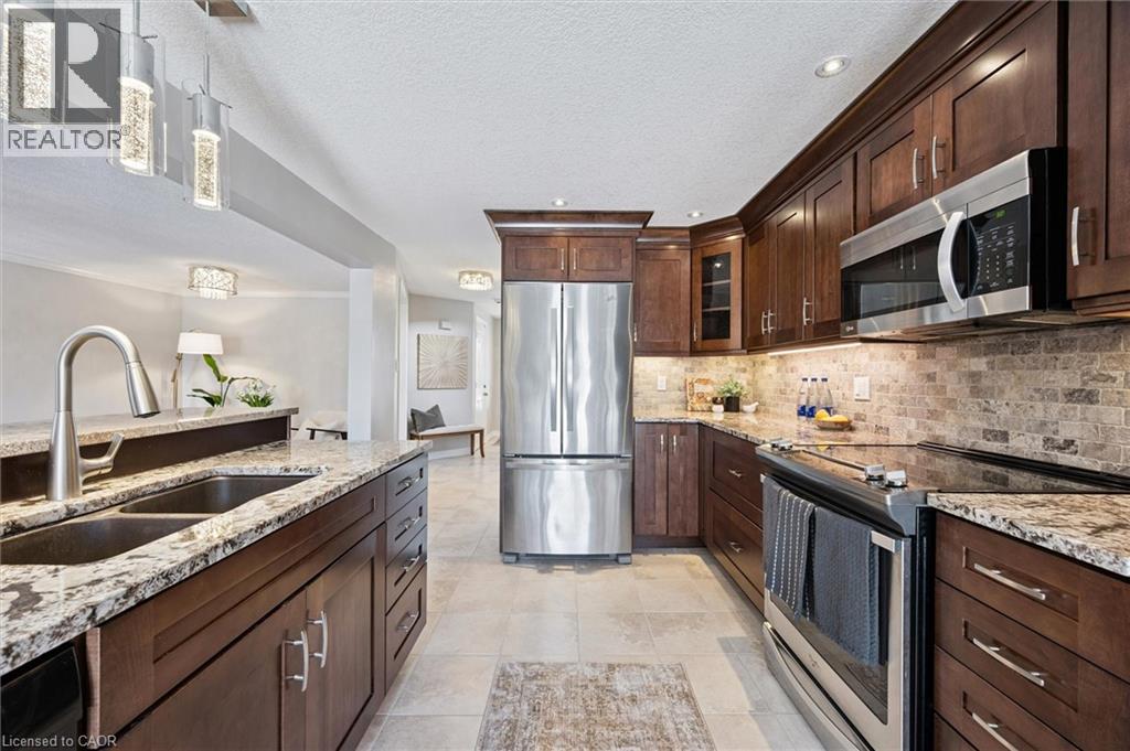 278 Marengo Court, Waterloo, Ontario  N2K 3X2 - Photo 12 - 40807570