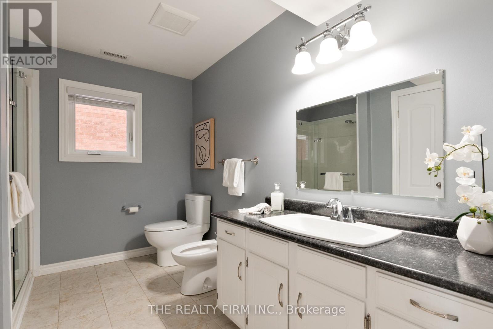 10 Westgate Avenue, Strathroy-Caradoc, Ontario  N7G 3T1 - Photo 28 - X12826394