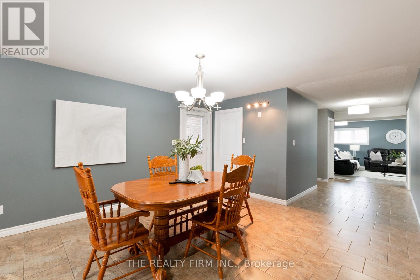 10 Westgate Avenue, Strathroy-Caradoc, Ontario  N7G 3T1 - Photo 31 - X12826394