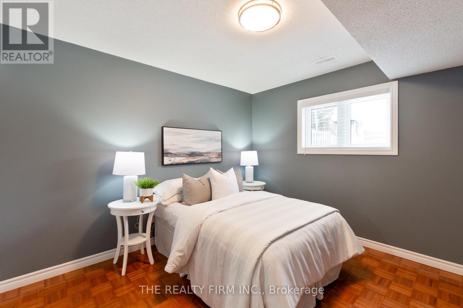 10 Westgate Avenue, Strathroy-Caradoc, Ontario  N7G 3T1 - Photo 34 - X12826394