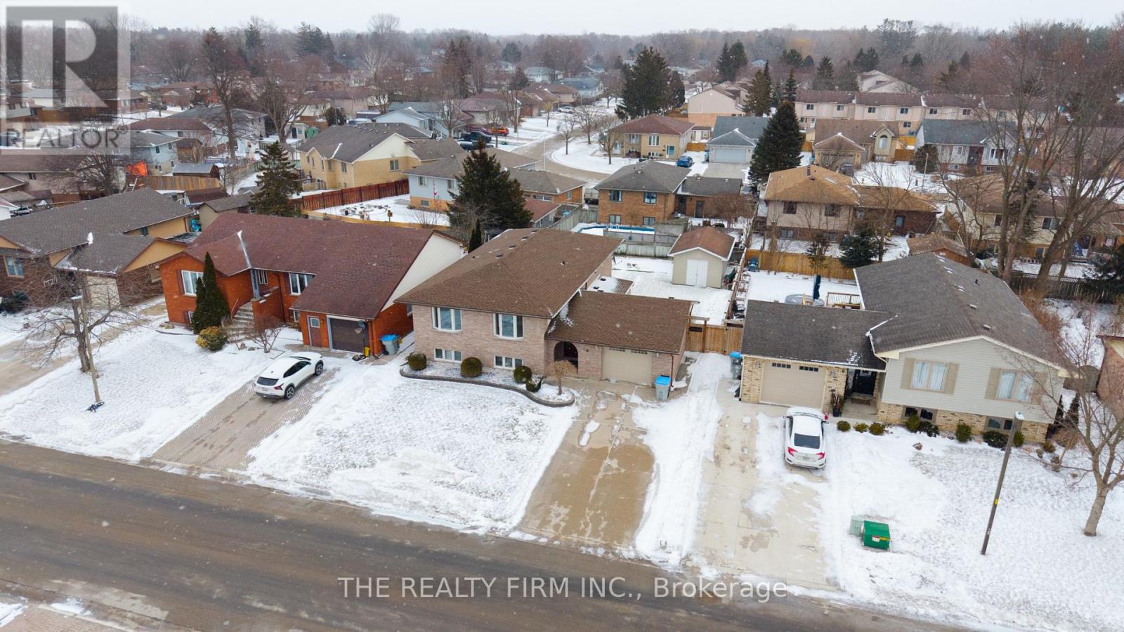 10 Westgate Avenue, Strathroy-Caradoc, Ontario  N7G 3T1 - Photo 43 - X12826394