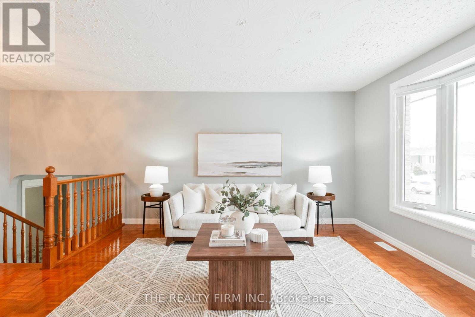 10 Westgate Avenue, Strathroy-Caradoc, Ontario  N7G 3T1 - Photo 5 - X12826394