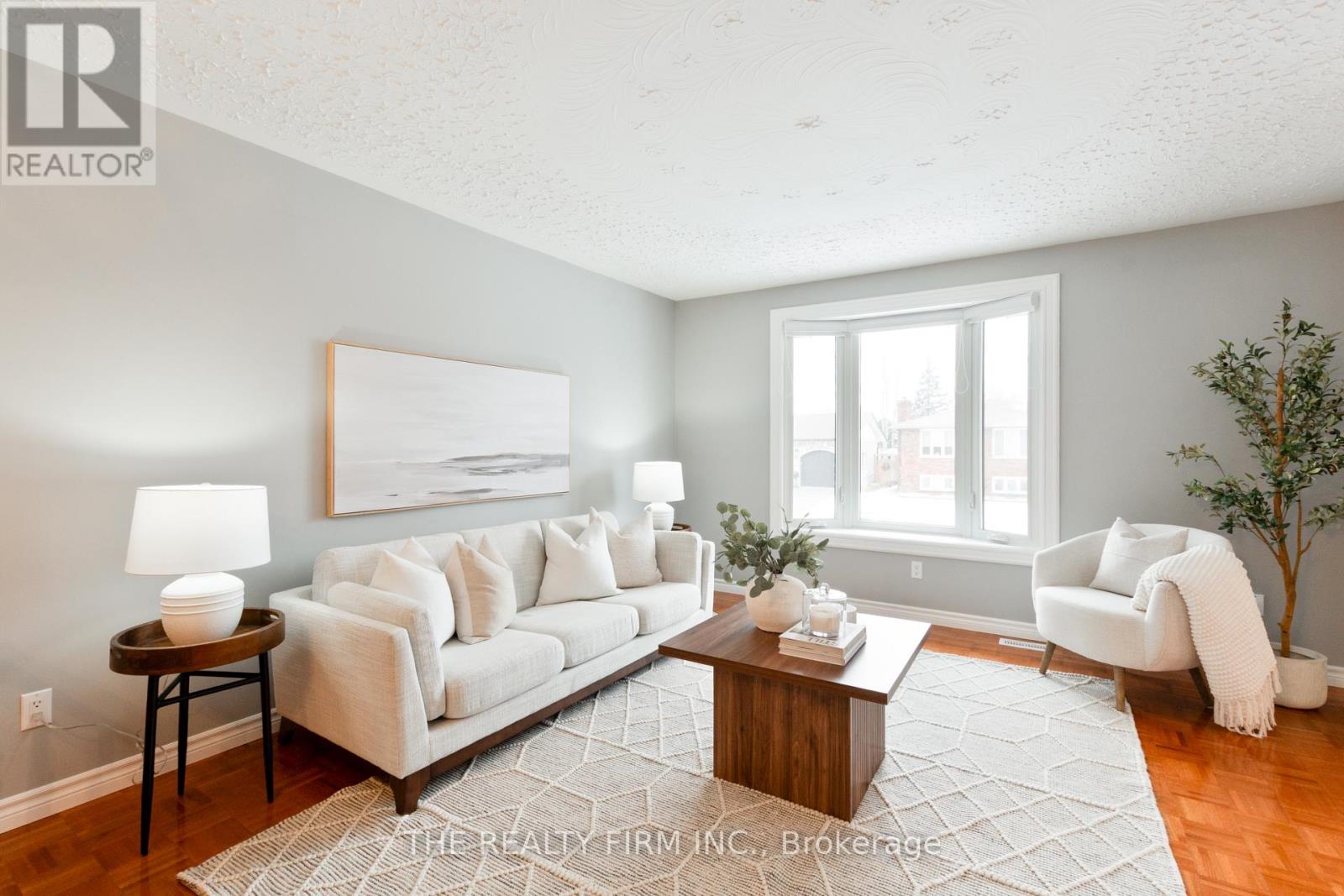 10 Westgate Avenue, Strathroy-Caradoc, Ontario  N7G 3T1 - Photo 6 - X12826394