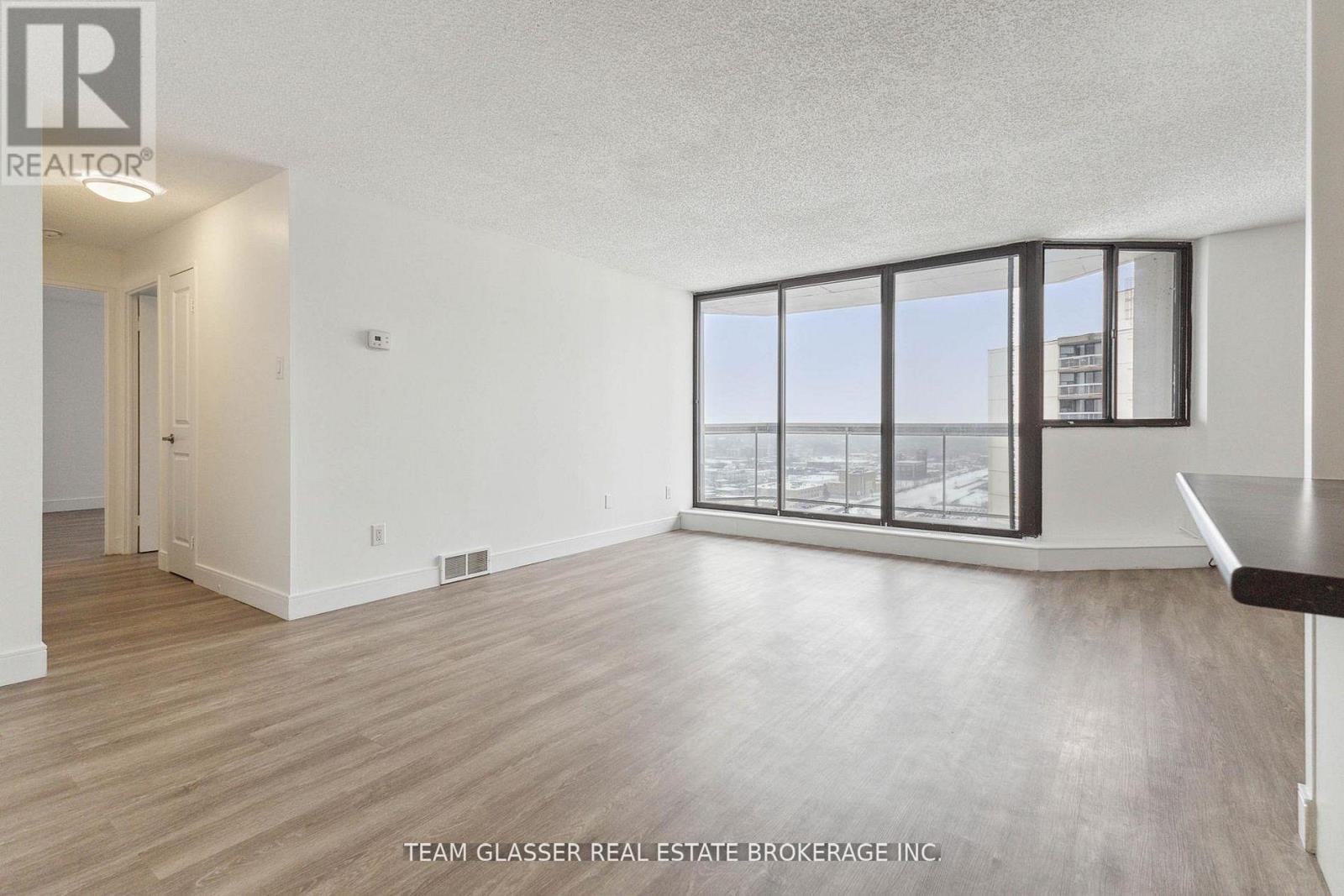 802 - 340 Colborne Street, London East, Ontario  N6B 3N1 - Photo 7 - X12826418