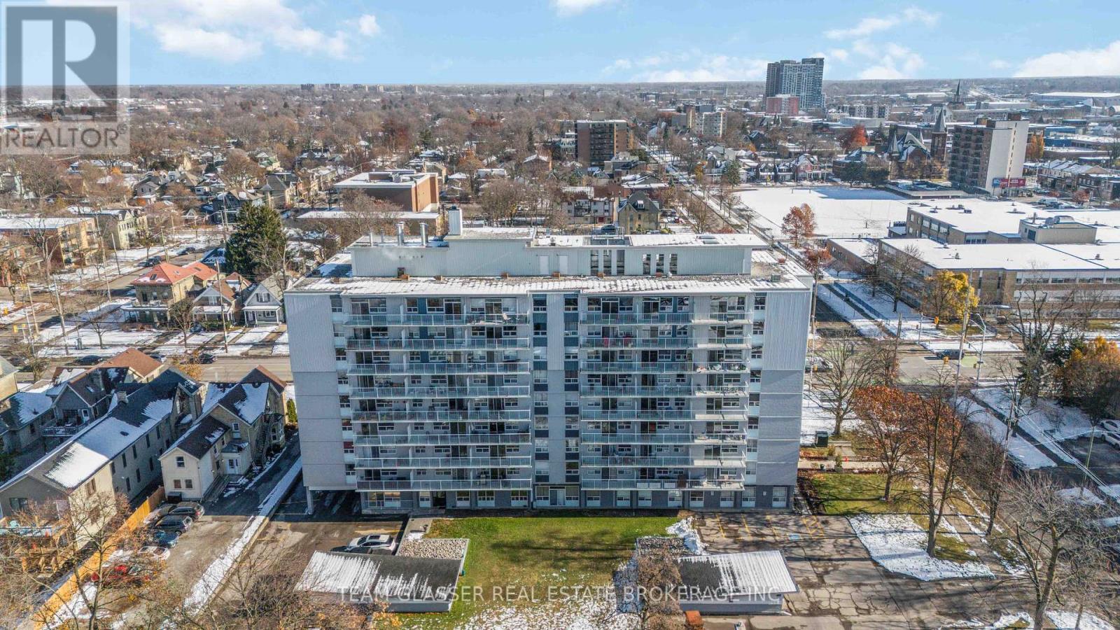 208 - 396 Queens Avenue, London East, Ontario  N6B 1X7 - Photo 17 - X12826444