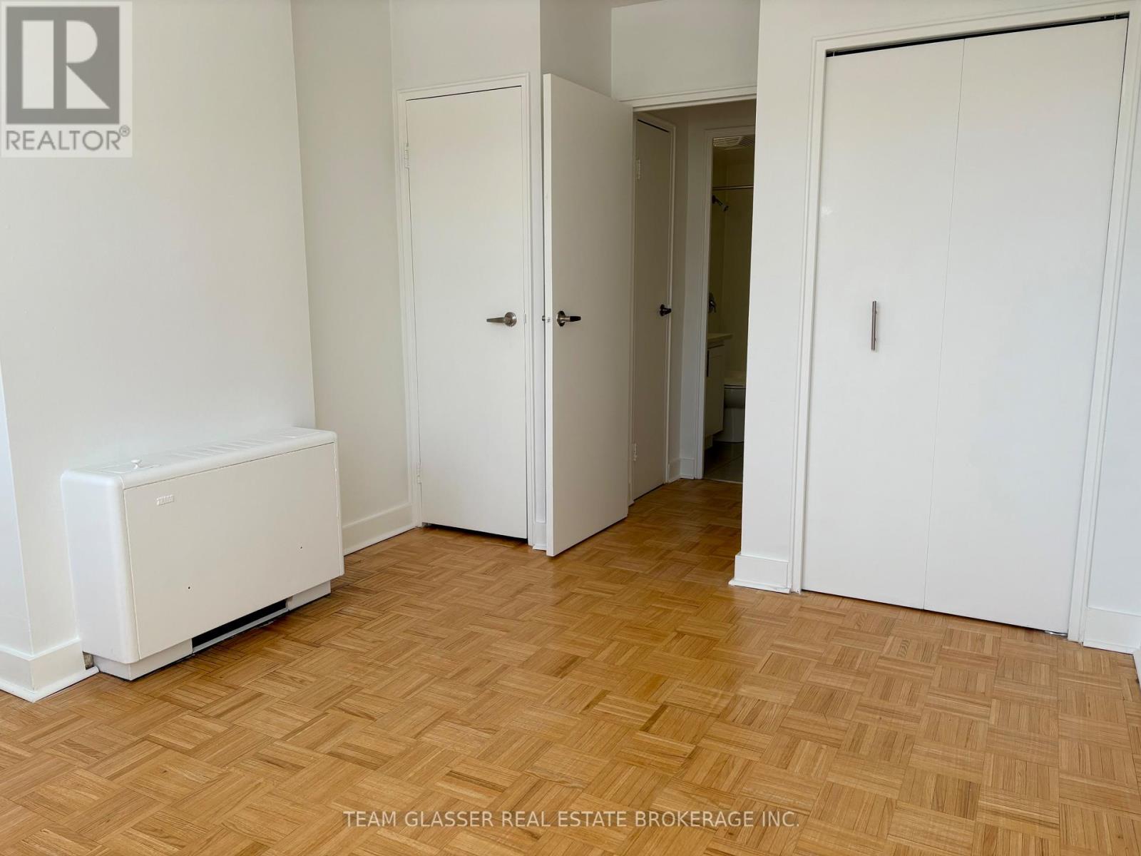 208 - 396 Queens Avenue, London East, Ontario  N6B 1X7 - Photo 8 - X12826444