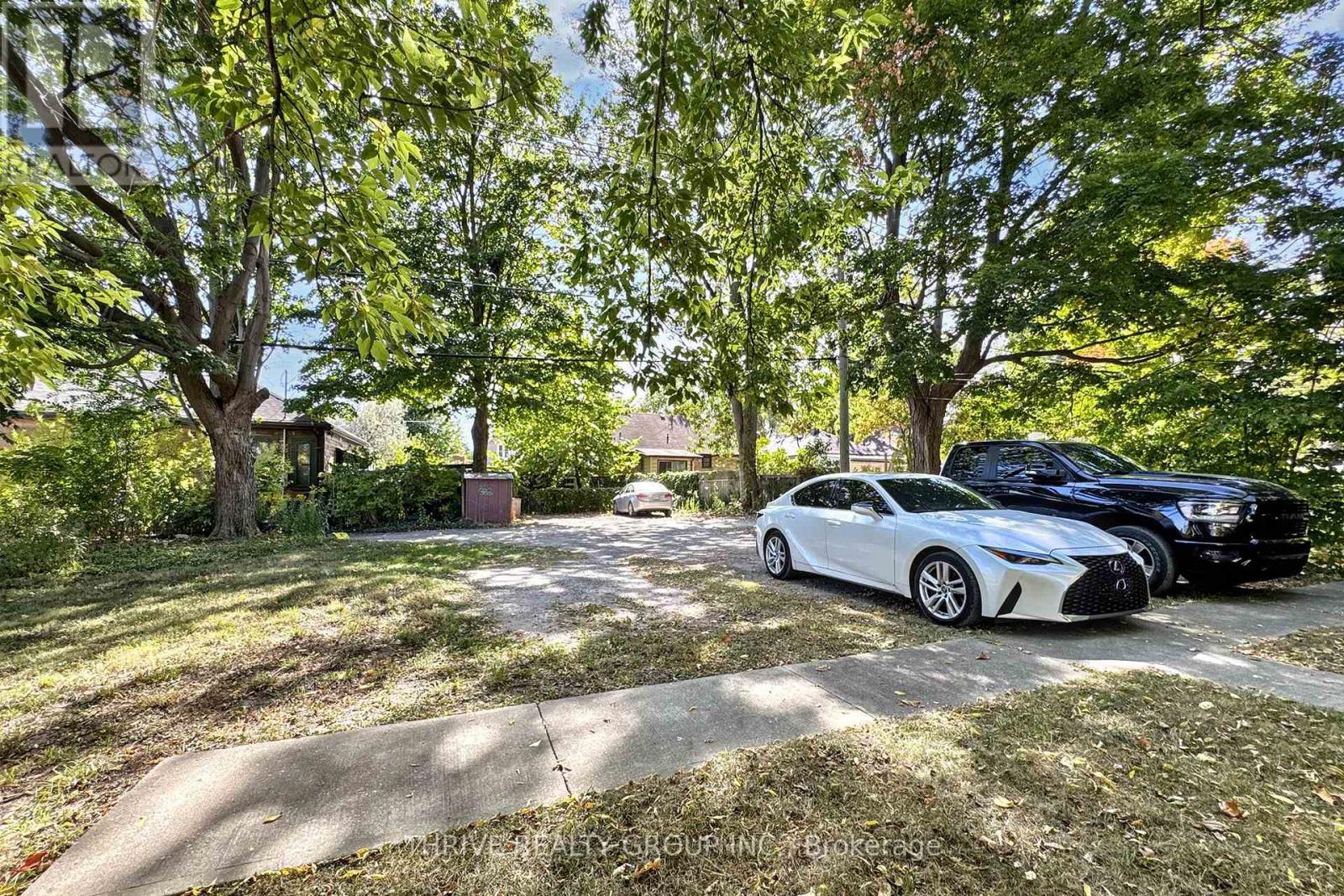 Upper - 119 Mcclary Avenue, London South, Ontario  N5Z 2A6 - Photo 17 - X12826530