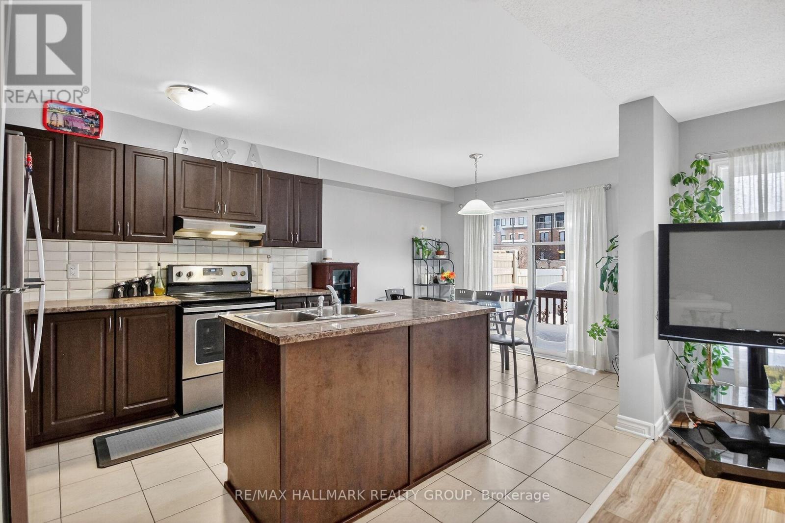 205 Mancini Way, Ottawa, Ontario  K2J 5X4 - Photo 13 - X12826404