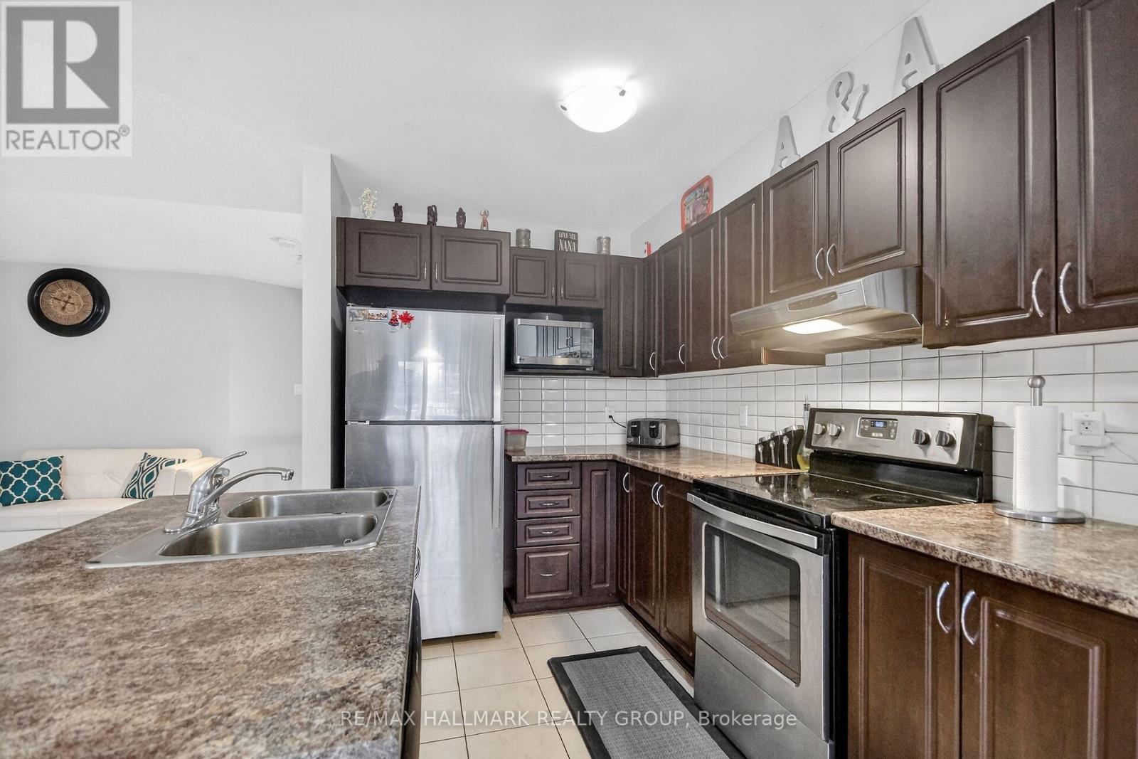 205 Mancini Way, Ottawa, Ontario  K2J 5X4 - Photo 16 - X12826404