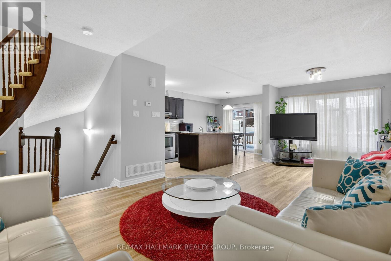 205 Mancini Way, Ottawa, Ontario  K2J 5X4 - Photo 9 - X12826404