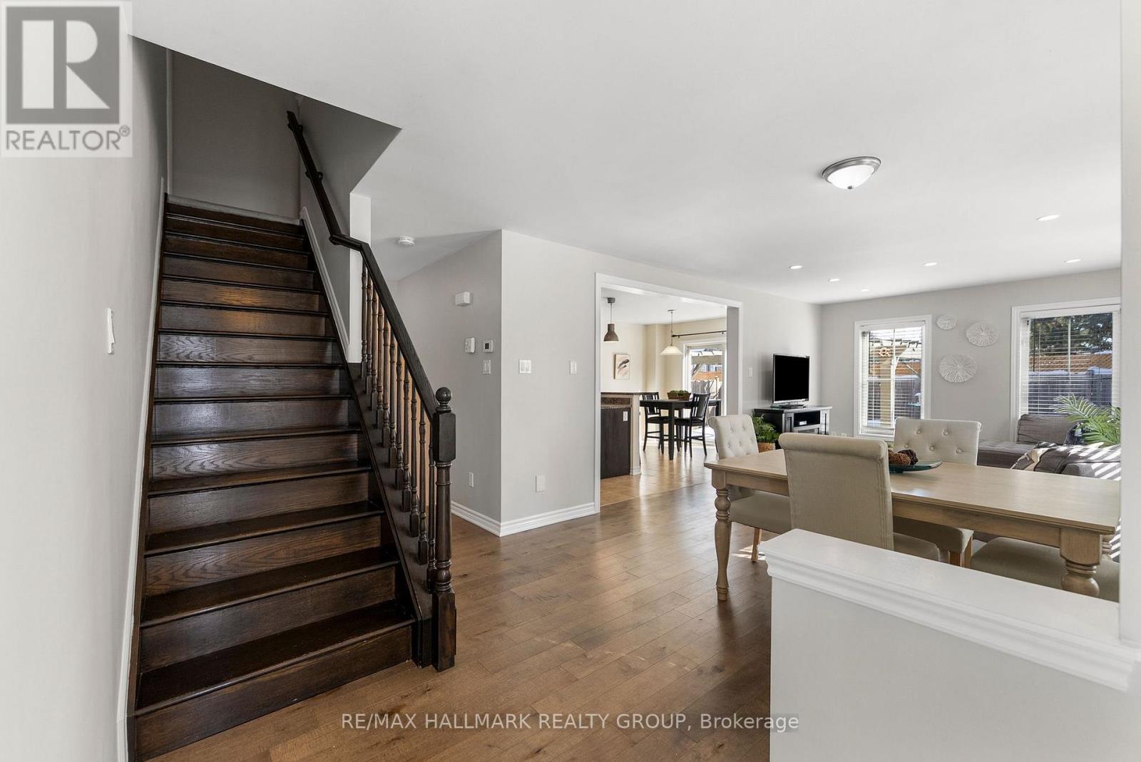 403 Brigatine Avenue, Ottawa, Ontario  K2S 0P7 - Photo 10 - X12826408