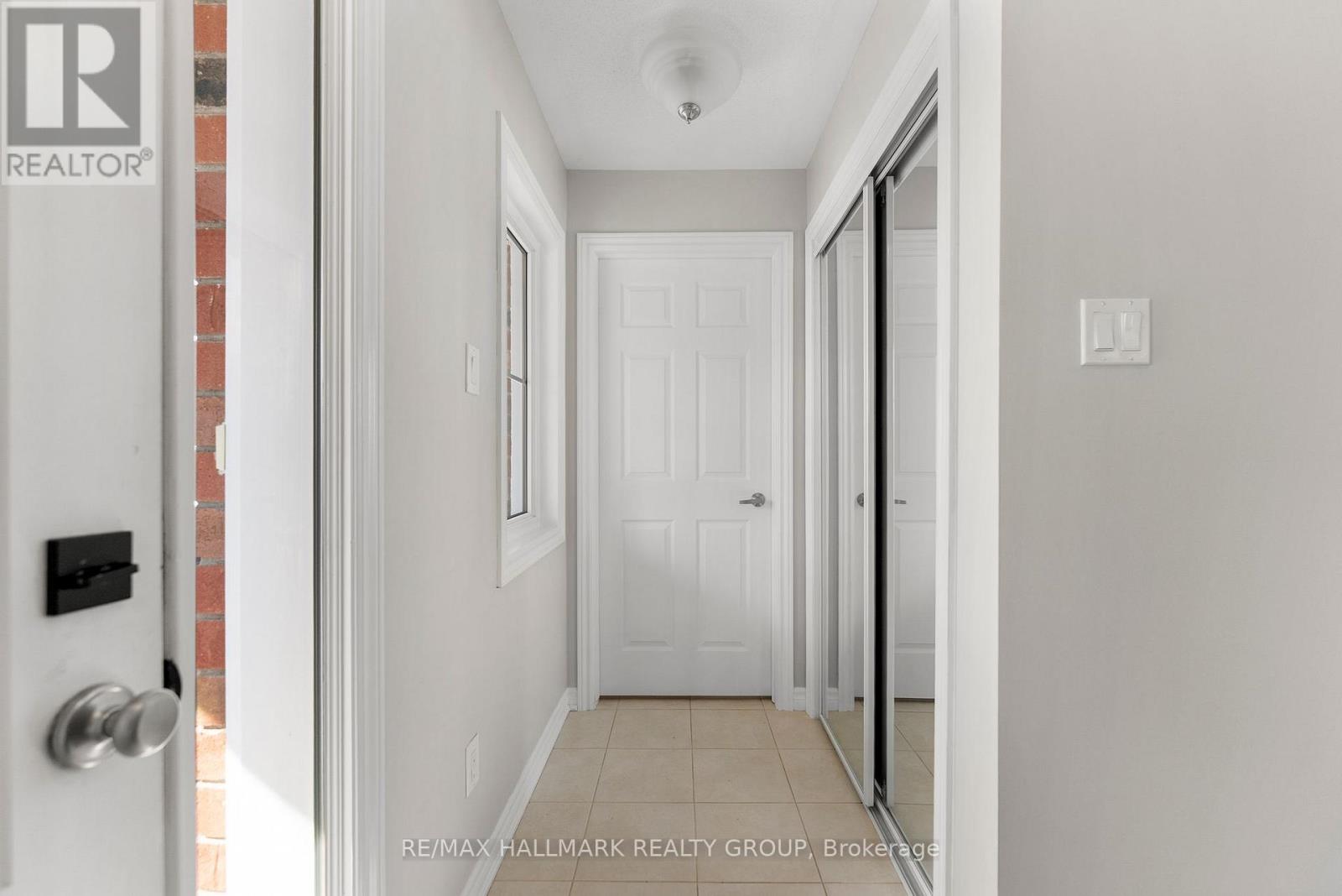 403 Brigatine Avenue, Ottawa, Ontario  K2S 0P7 - Photo 19 - X12826408