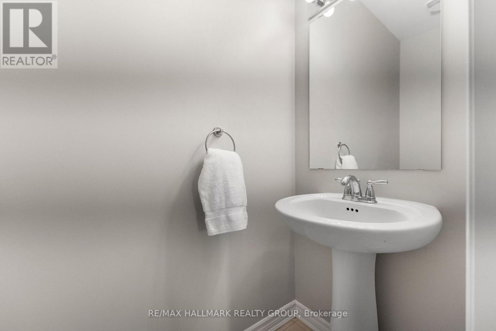 403 Brigatine Avenue, Ottawa, Ontario  K2S 0P7 - Photo 21 - X12826408