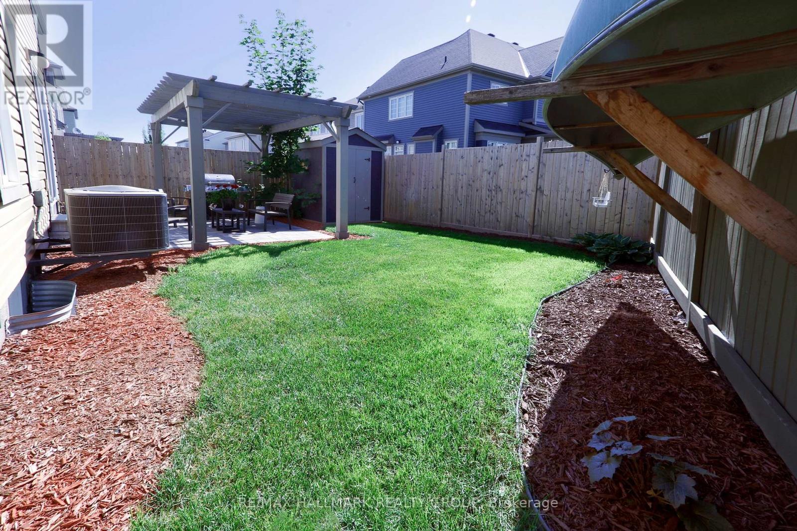 403 Brigatine Avenue, Ottawa, Ontario  K2S 0P7 - Photo 9 - X12826408