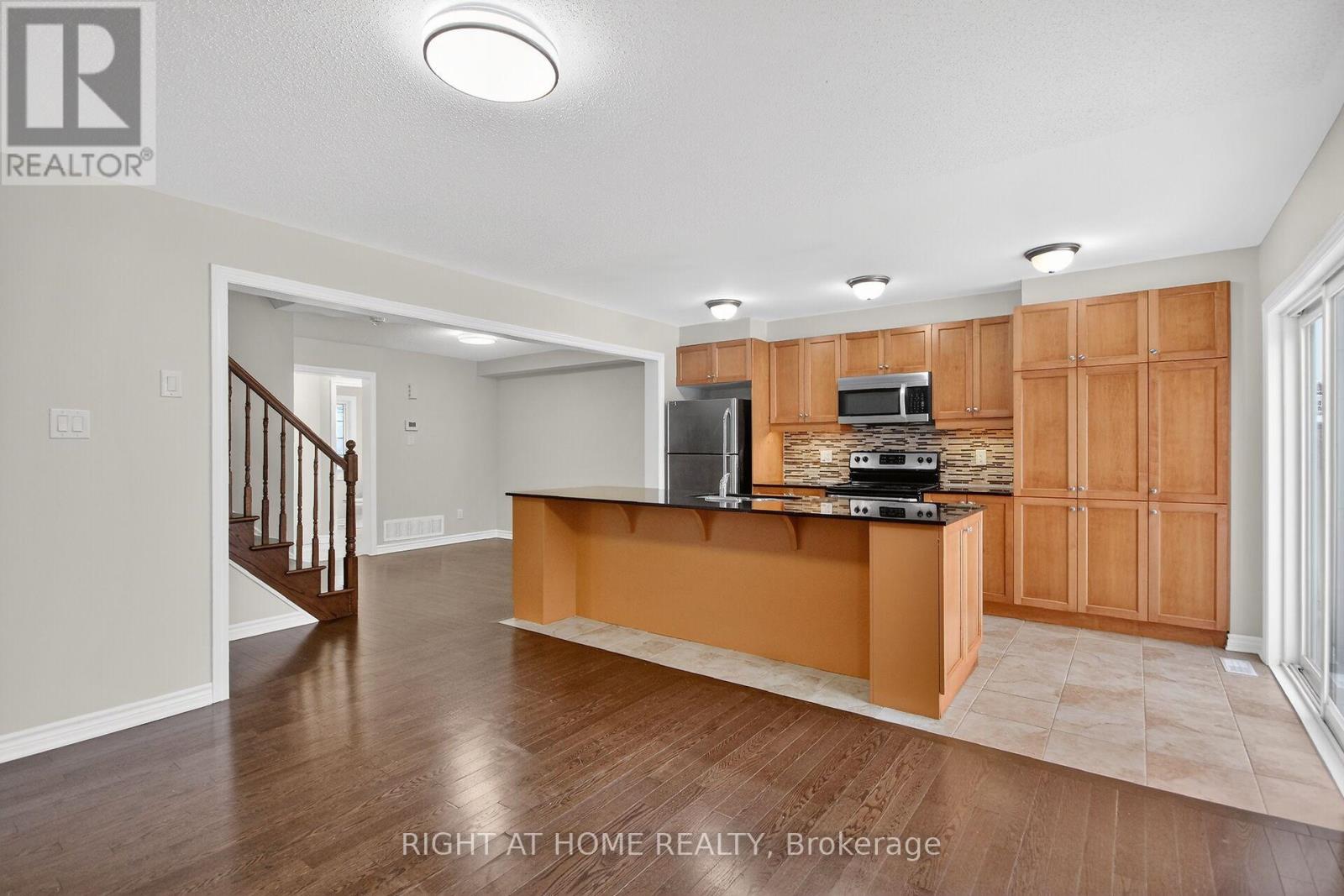 766 Mayfly Crescent, Ottawa, Ontario  K2J 6C7 - Photo 20 - X12826416