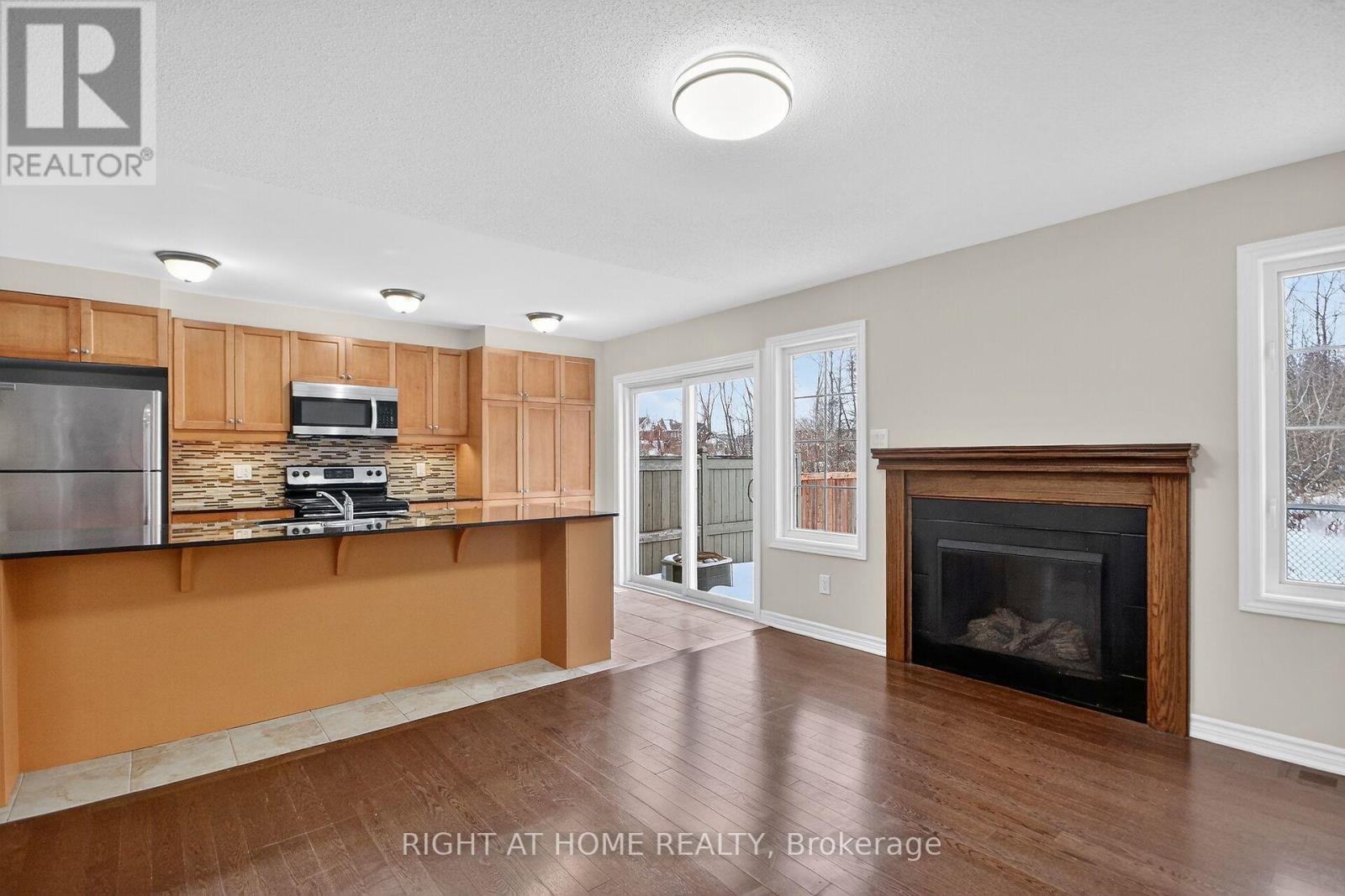 766 Mayfly Crescent, Ottawa, Ontario  K2J 6C7 - Photo 22 - X12826416