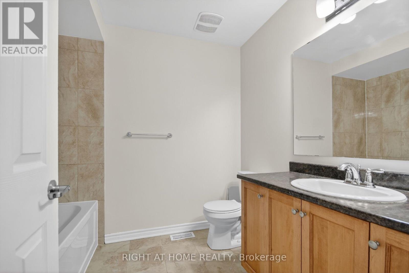 766 Mayfly Crescent, Ottawa, Ontario  K2J 6C7 - Photo 39 - X12826416